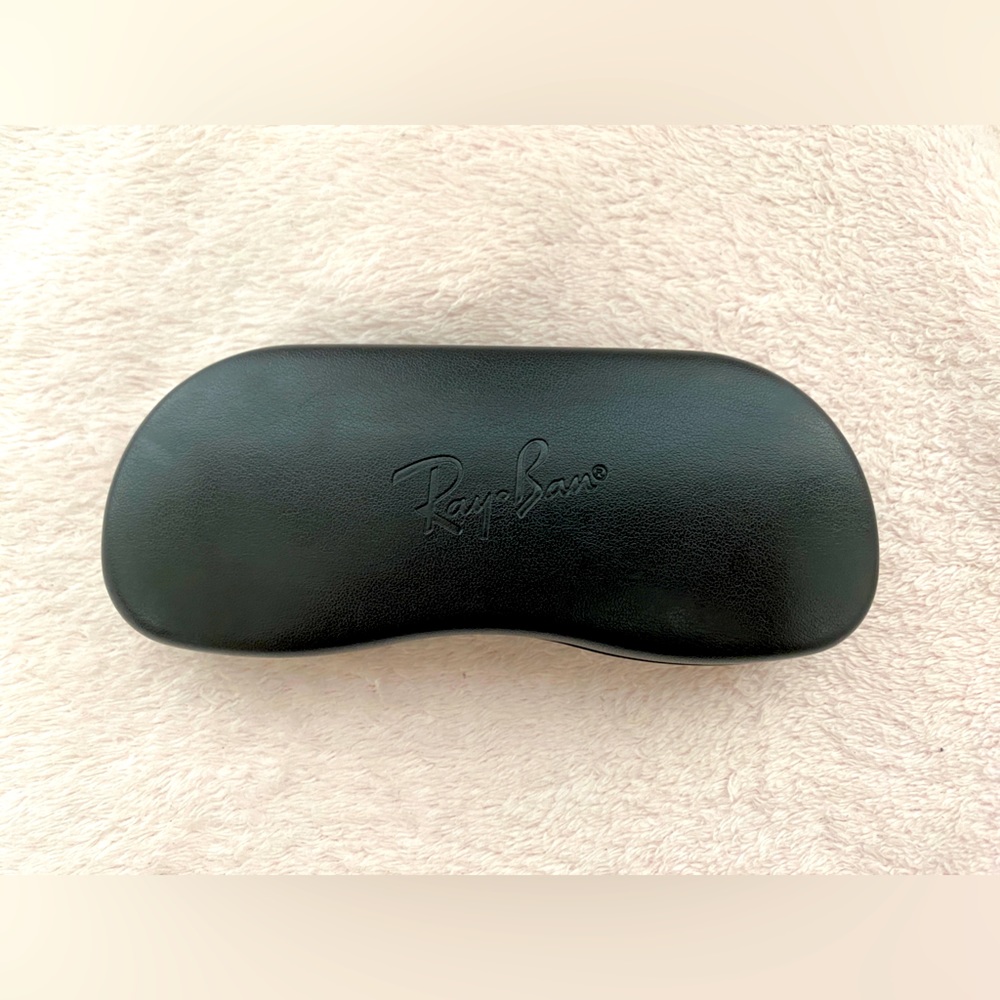 RAY-BAN HARD CASE